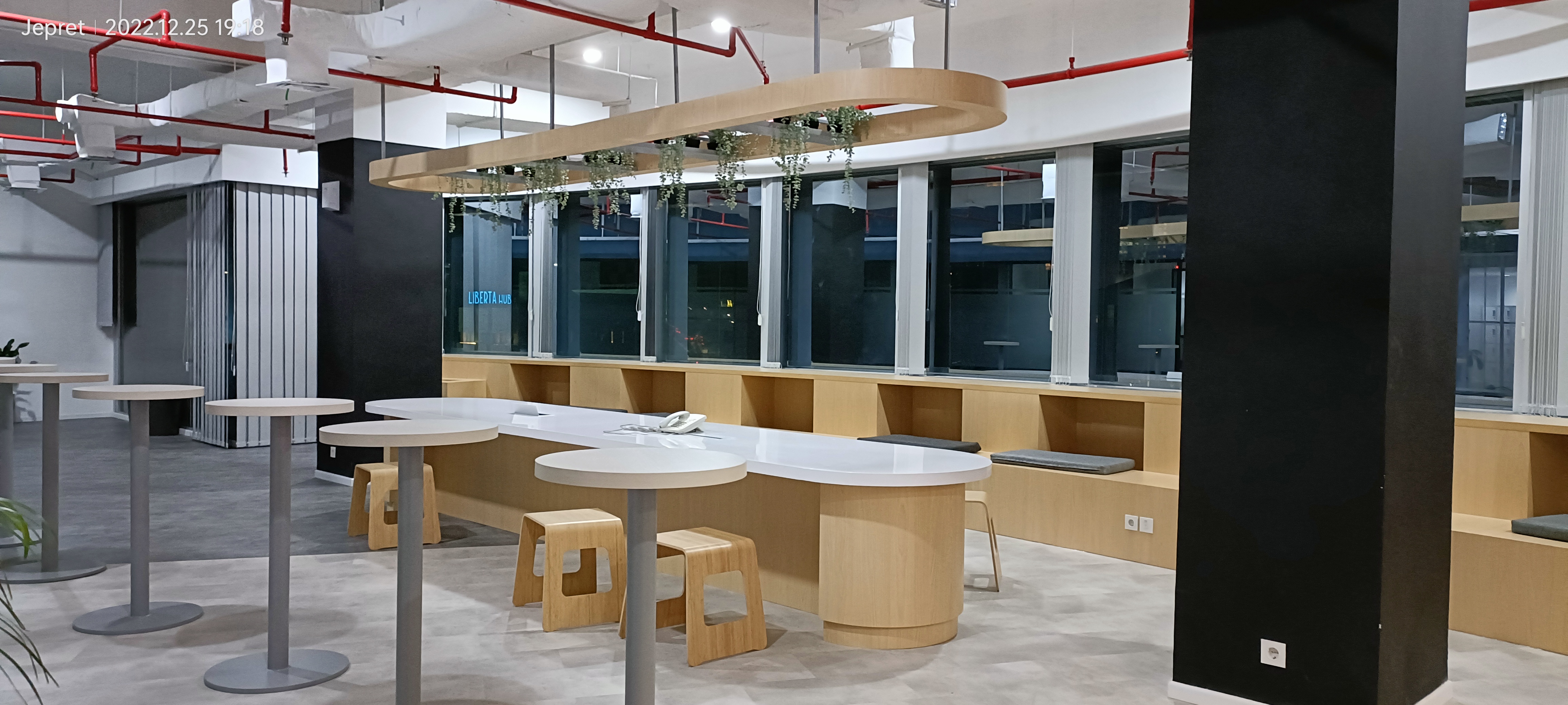 KANTOR BLOK M